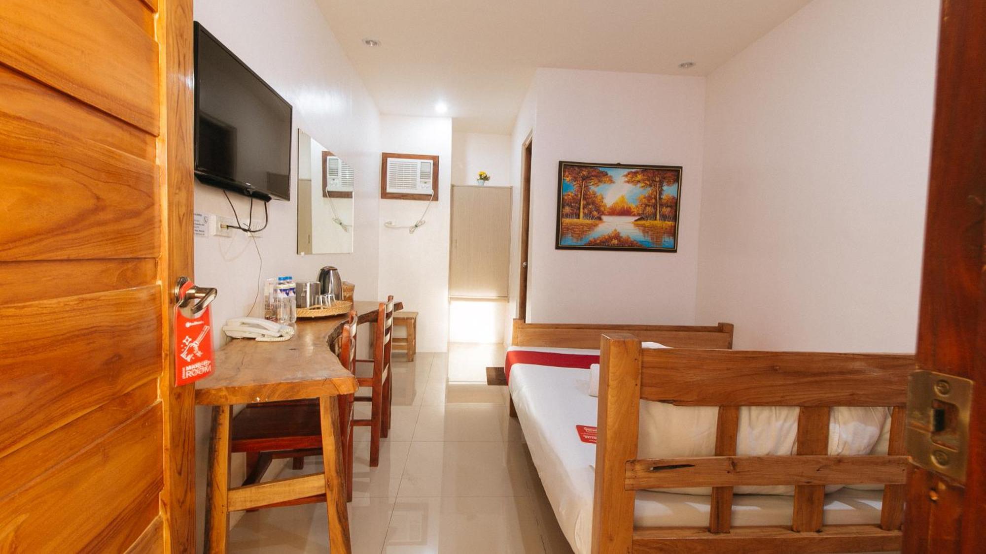 Reddoorz Plus @ Jollydays Hotel Nueva Ecija San Jose  Dış mekan fotoğraf