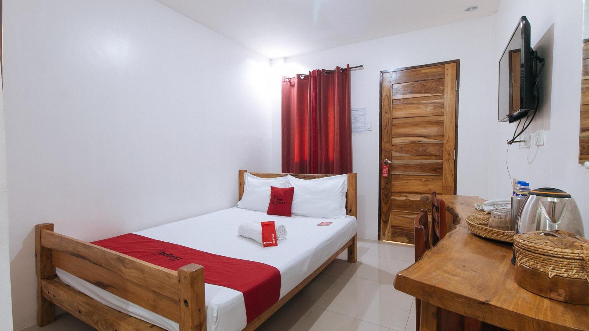 Reddoorz Plus @ Jollydays Hotel Nueva Ecija San Jose  Dış mekan fotoğraf