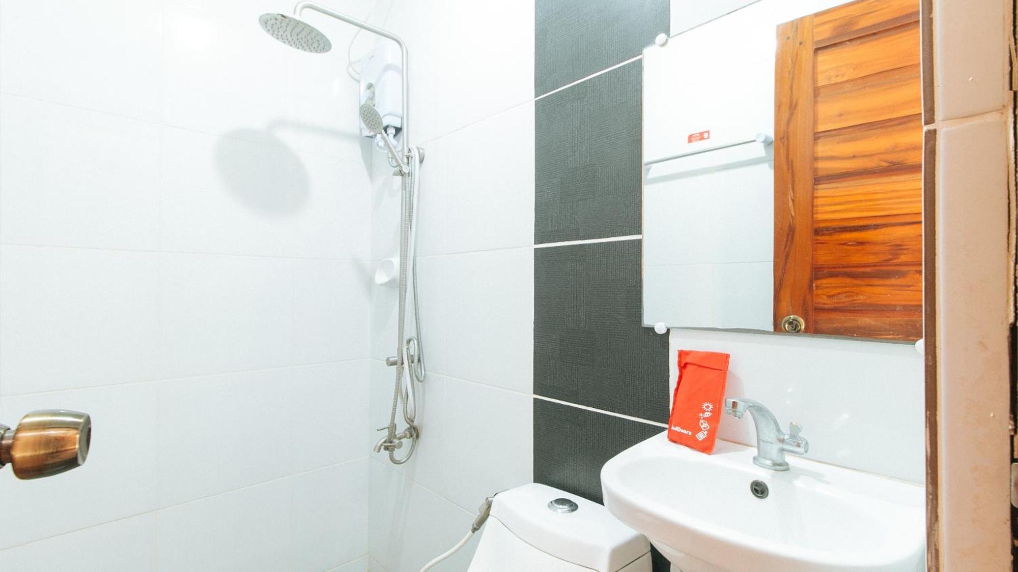 Reddoorz Plus @ Jollydays Hotel Nueva Ecija San Jose  Dış mekan fotoğraf